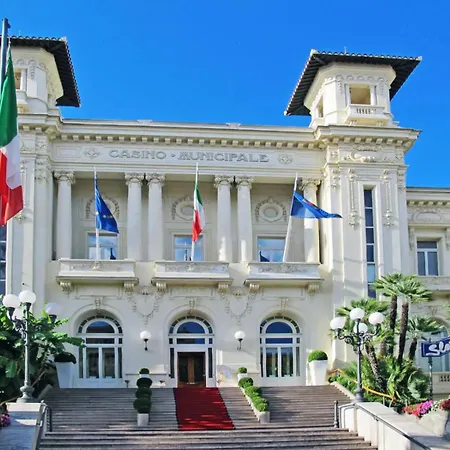 شقة La Perla Di Acquamarina سانريمو